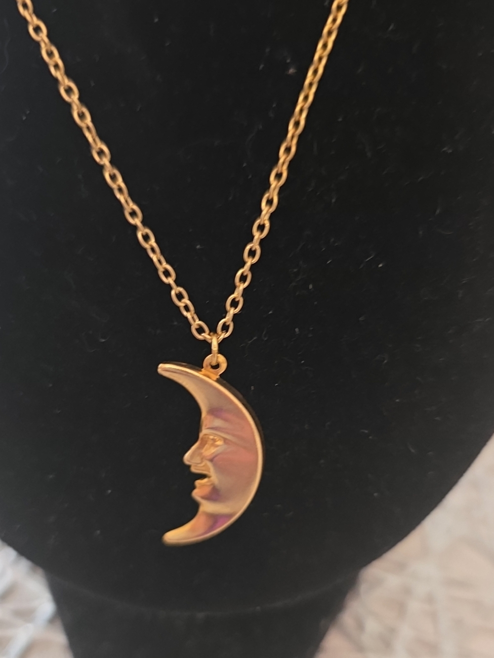 Vintage Gold Moon Face Pendant Necklace - Gold